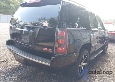 2011 GMC Yukon Denali из США, поврежденный, VIN 1GKS2EEF2BR131317